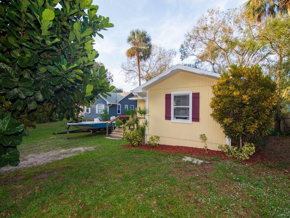Recently Sold: $265,000 (3 beds, 2 baths, 1016 Square Feet)