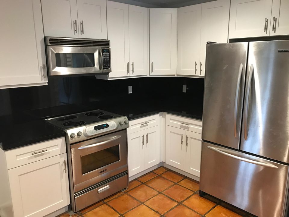 Active With Contract: $4,300 (4 beds, 2 baths, 2897 Square Feet)