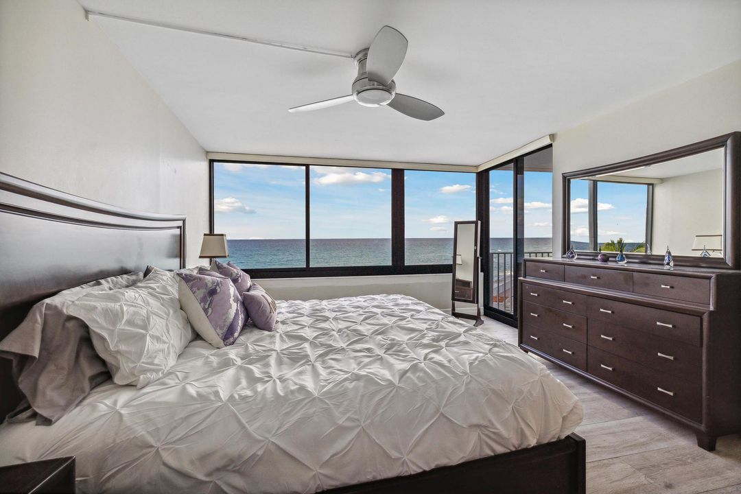 Active With Contract: $1,100,000 (3 beds, 3 baths, 1920 Square Feet)