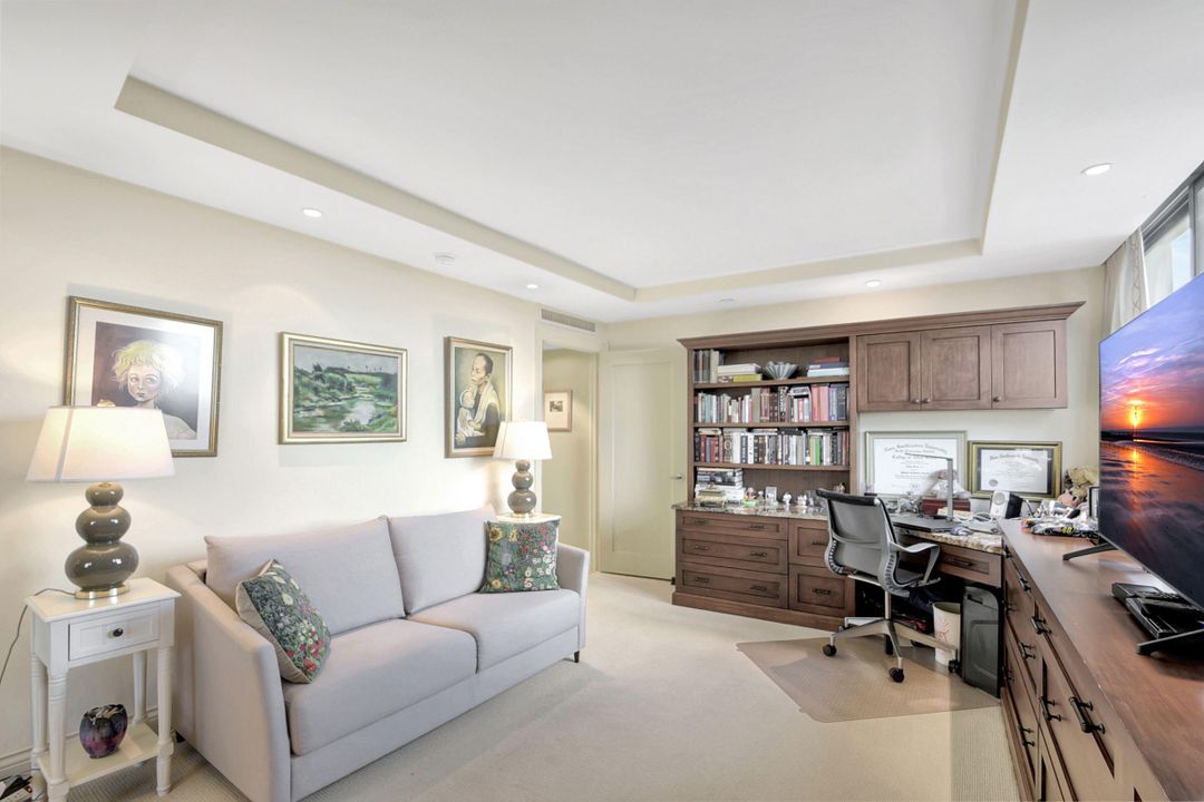 Active With Contract: $1,195,000 (2 beds, 2 baths, 1519 Square Feet)