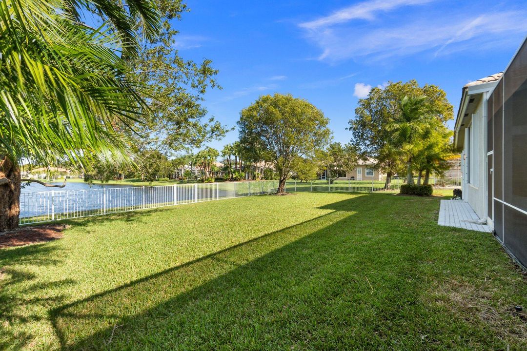 Active With Contract: $725,000 (4 beds, 3 baths, 2842 Square Feet)