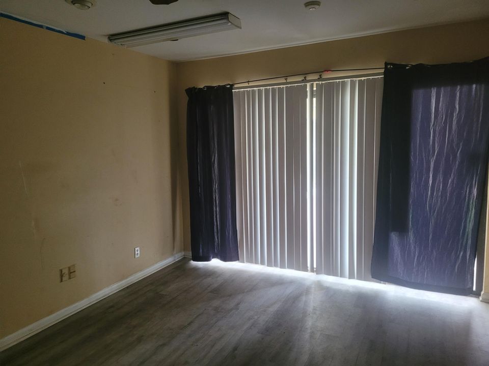 Vendido Recientemente: $1,500 (0 camas, 0 baños, 1000 Pies cuadrados)