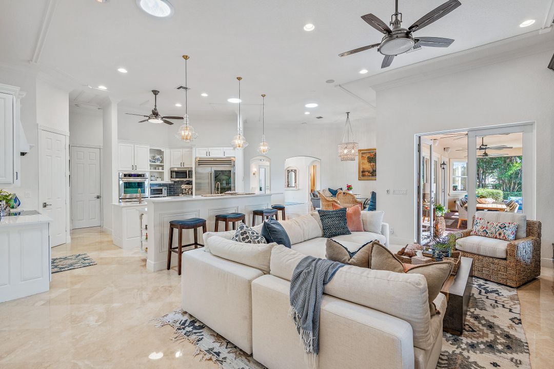 Active With Contract: $1,550,000 (4 beds, 4 baths, 3668 Square Feet)