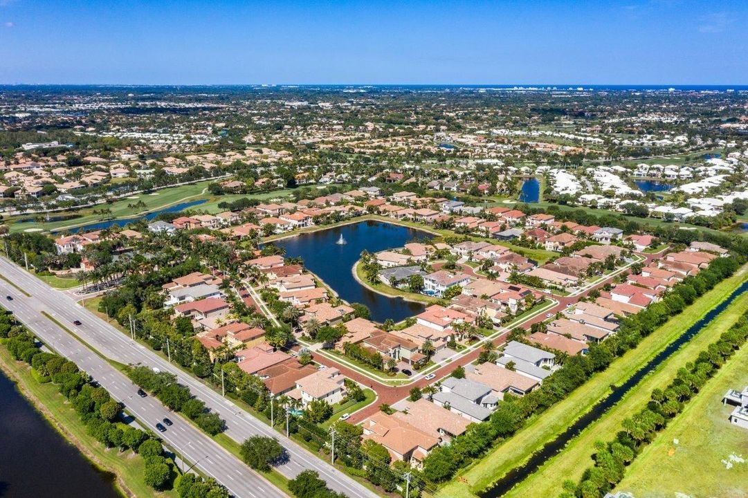 Active With Contract: $1,650,000 (4 beds, 3 baths, 3167 Square Feet)