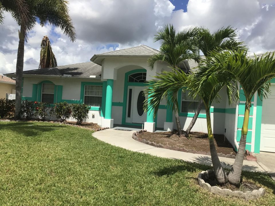 Recently Sold: $2,800 (3 beds, 2 baths, 2058 Square Feet)