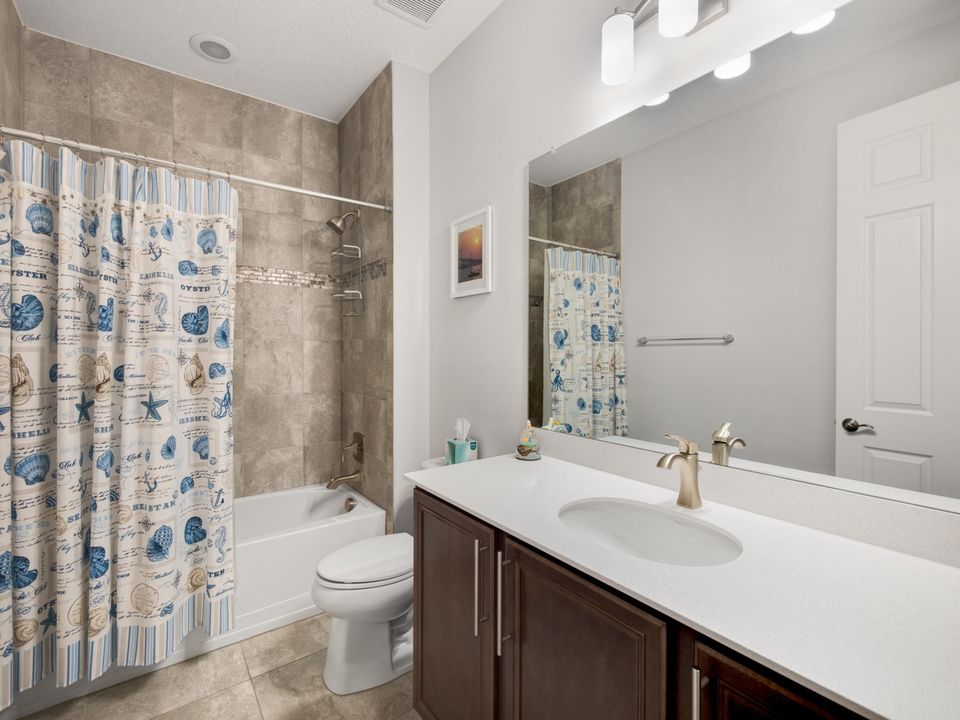 Active With Contract: $750,000 (3 beds, 2 baths, 2446 Square Feet)