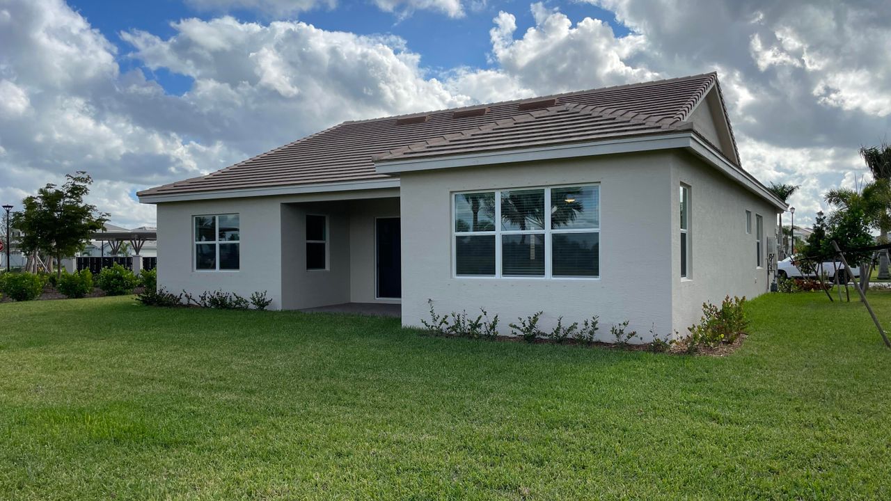 Active With Contract: $3,595 (4 beds, 3 baths, 2430 Square Feet)