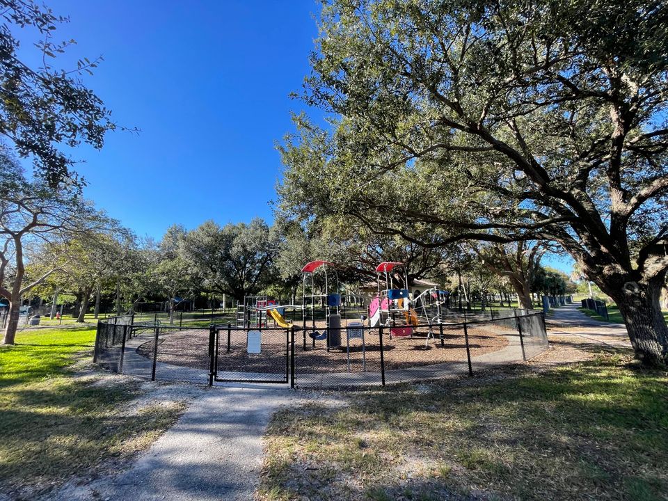 Active With Contract: $595,900 (4 beds, 2 baths, 2103 Square Feet)