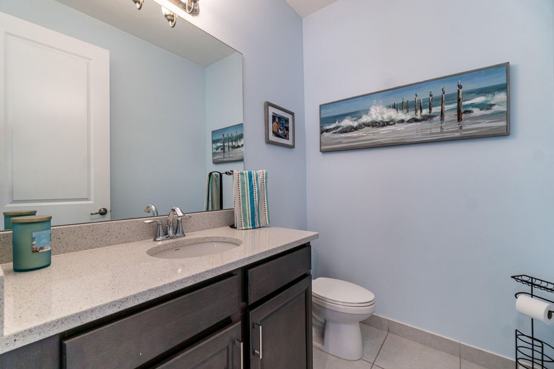 Active With Contract: $700,000 (4 beds, 3 baths, 2886 Square Feet)