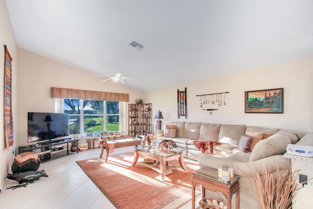 Active With Contract: $699,000 (2 beds, 2 baths, 2438 Square Feet)