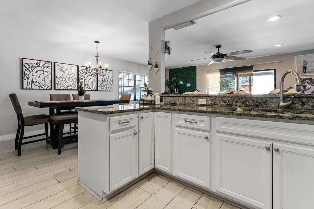 Active With Contract: $489,900 (3 beds, 2 baths, 1552 Square Feet)