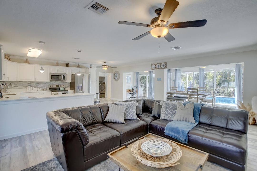 Active With Contract: $875,000 (4 beds, 3 baths, 2125 Square Feet)