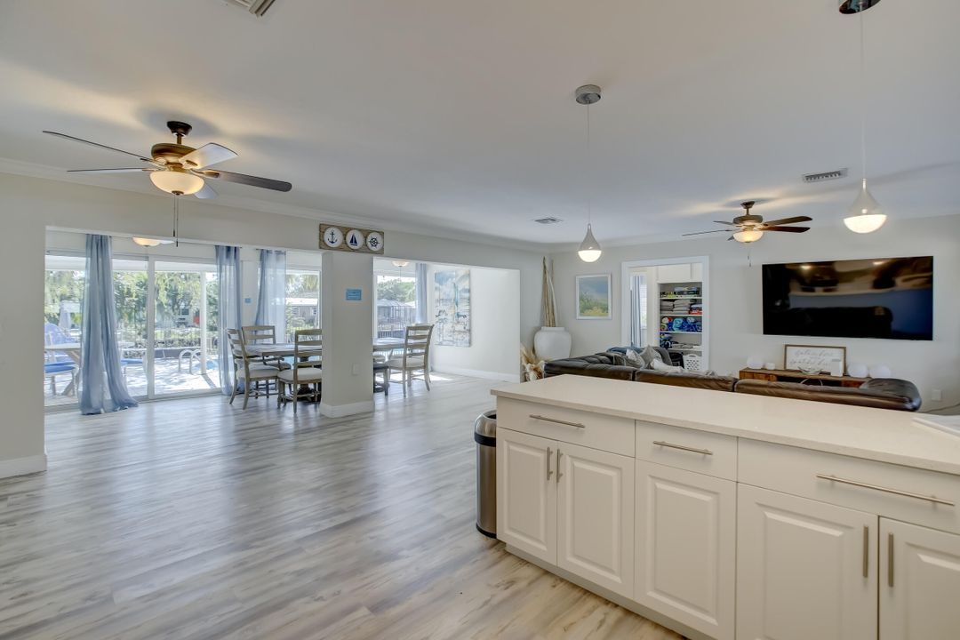 Active With Contract: $875,000 (4 beds, 3 baths, 2125 Square Feet)