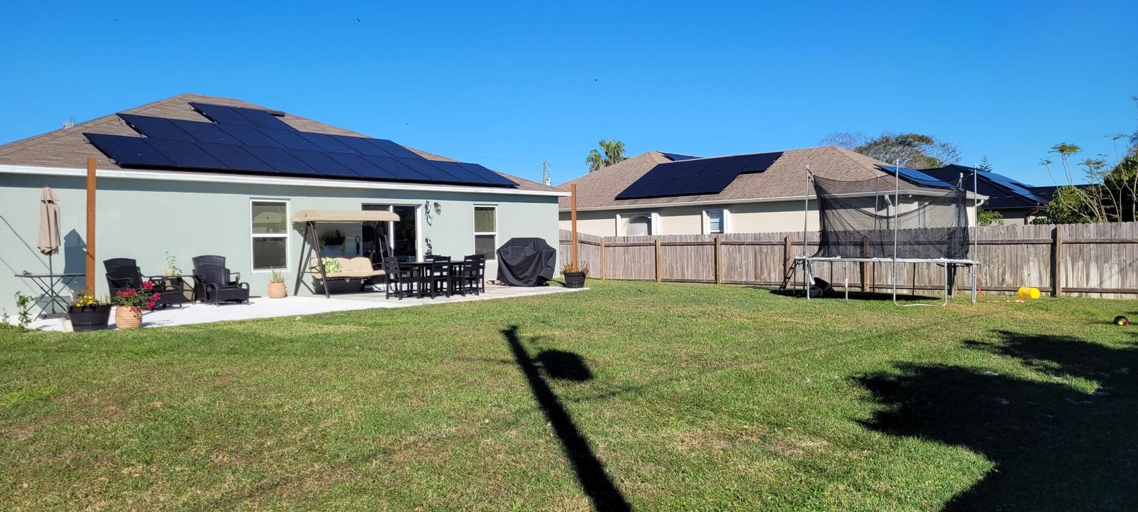 Active With Contract: $2,750 (3 beds, 2 baths, 1562 Square Feet)