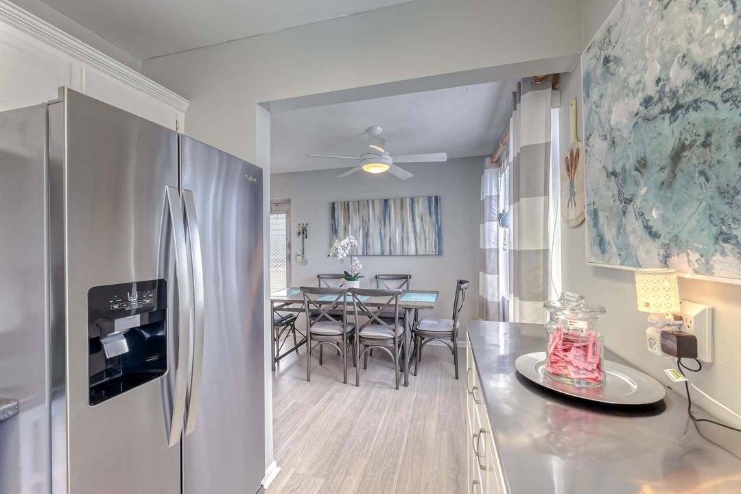 Active With Contract: $154,978 (2 beds, 2 baths, 798 Square Feet)