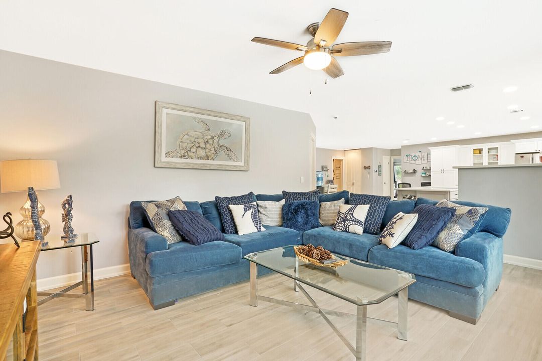 Active With Contract: $715,000 (3 beds, 2 baths, 1692 Square Feet)