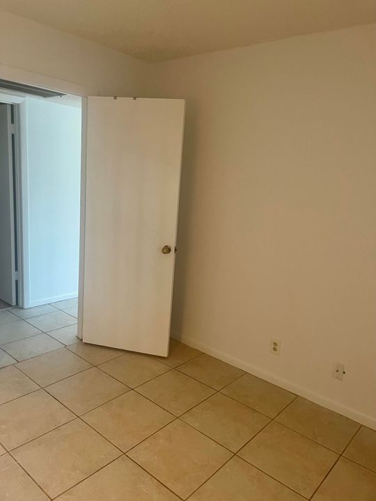 Recently Rented: $1,600 (2 beds, 2 baths, 815 Square Feet)