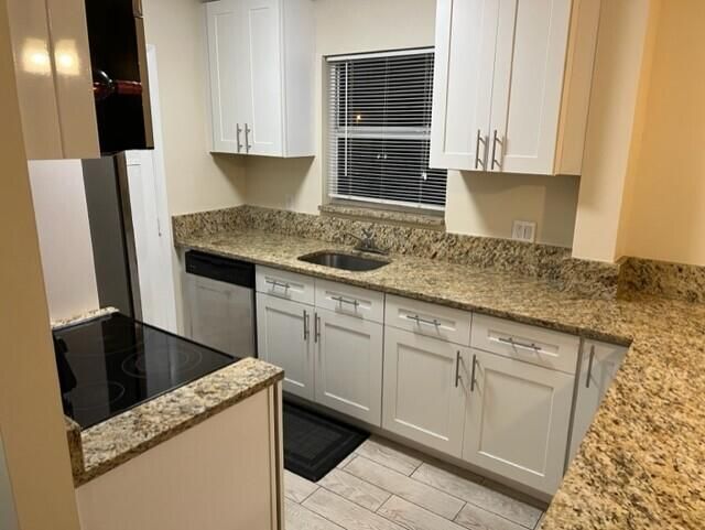 Active With Contract: $1,600 (1 beds, 1 baths, 640 Square Feet)