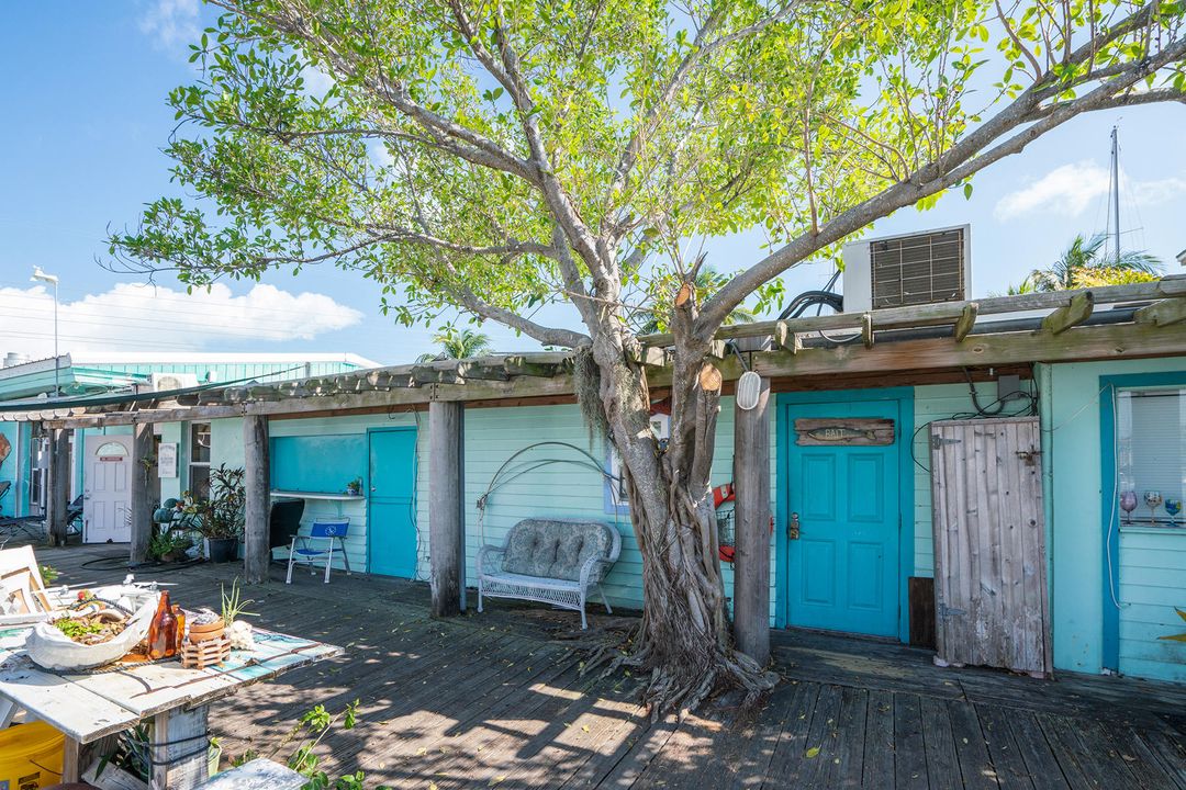 En Venta: $775,000 (2 camas, 2 baños, 980 Pies cuadrados)