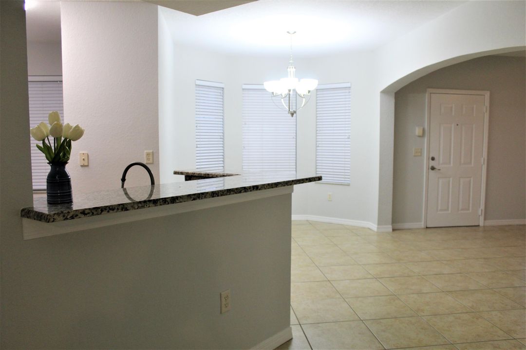 Active With Contract: $2,300 (3 beds, 2 baths, 1467 Square Feet)