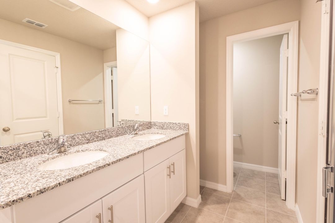 Active With Contract: $3,000 (3 beds, 2 baths, 1485 Square Feet)