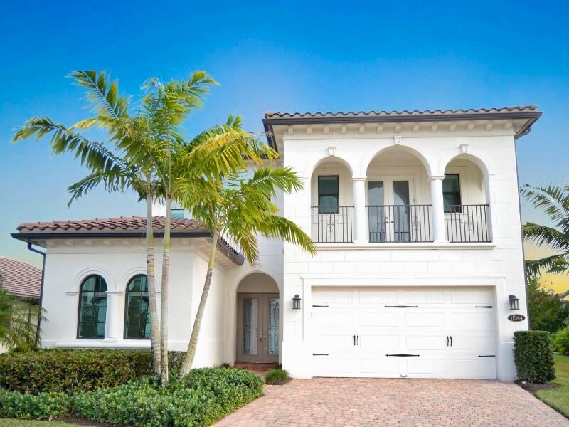 Recently Sold: $1,250,000 (4 beds, 4 baths, 3153 Square Feet)