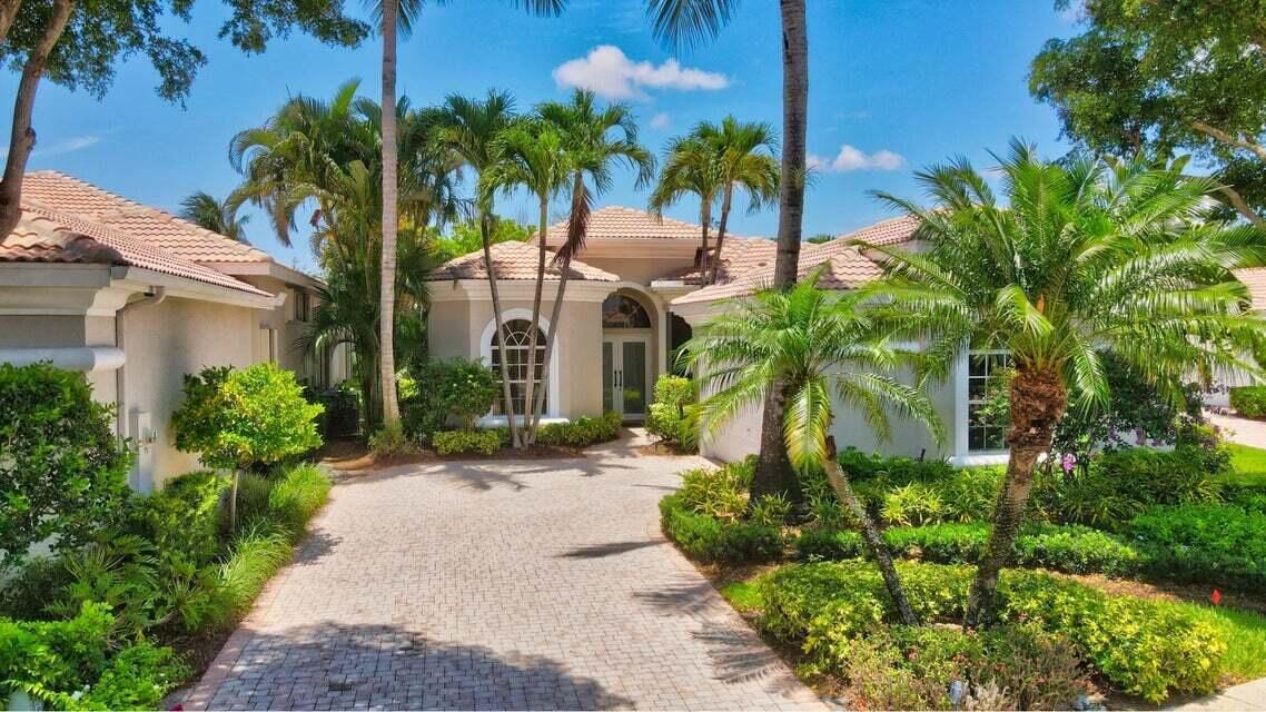 Recently Sold: $1,735,000 (3 beds, 4 baths, 2660 Square Feet)