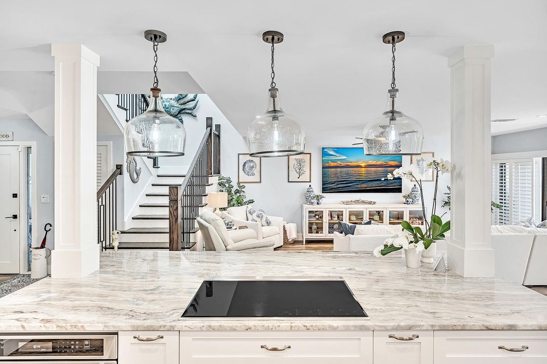 Recently Sold: $1,525,000 (3 beds, 2 baths, 2265 Square Feet)