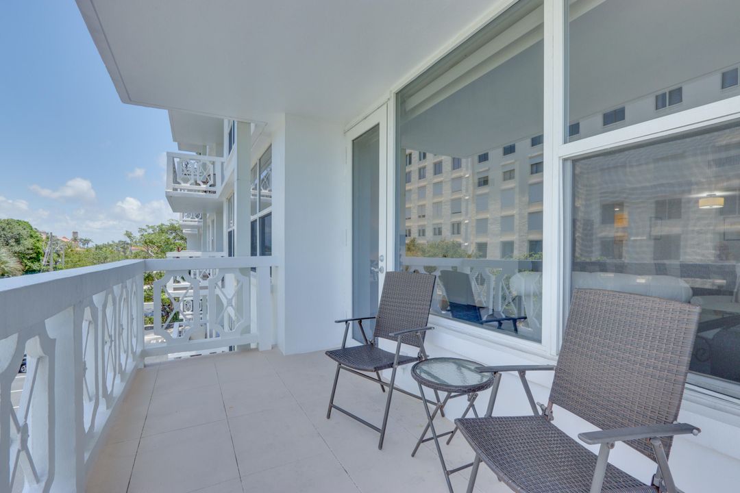 Active With Contract: $14,500 (2 beds, 2 baths, 1200 Square Feet)