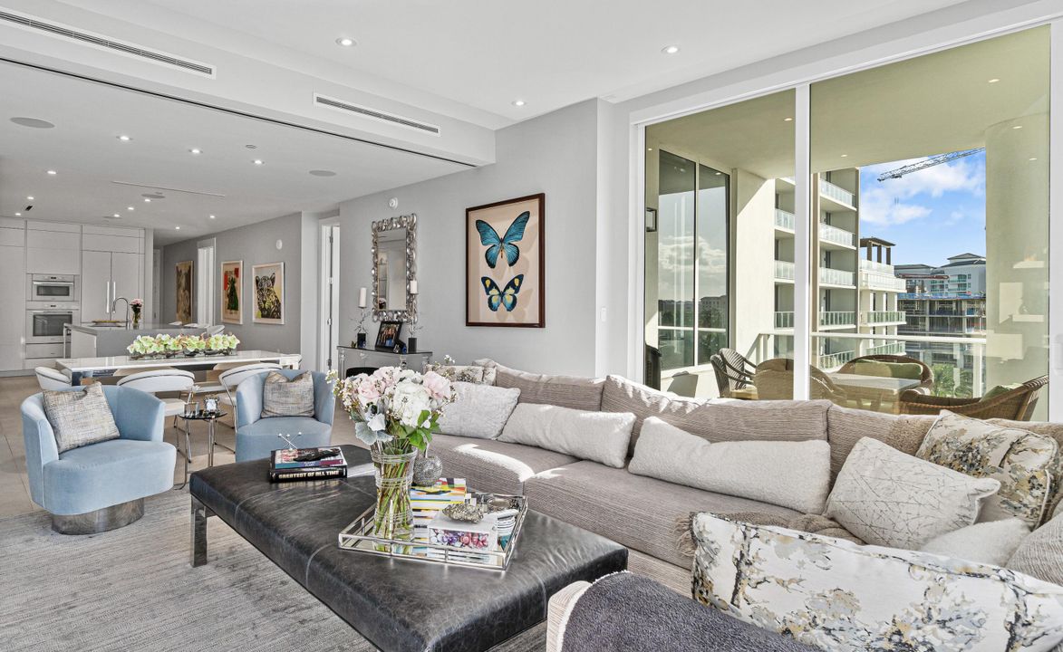 Active With Contract: $2,349,000 (3 beds, 3 baths, 2035 Square Feet)