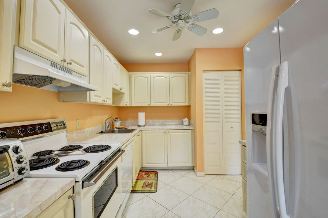 For Sale: $5,000 (2 beds, 2 baths, 1429 Square Feet)