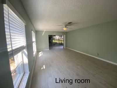 Active With Contract: $2,400 (2 beds, 2 baths, 1077 Square Feet)