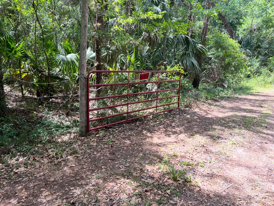 Vendido Recientemente: $29,900 (2 camas, 2 baños, 938 Pies cuadrados)