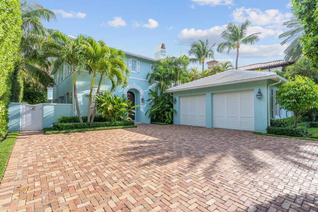 Recently Sold: $16,500,000 (5 beds, 5 baths, 3504 Square Feet)