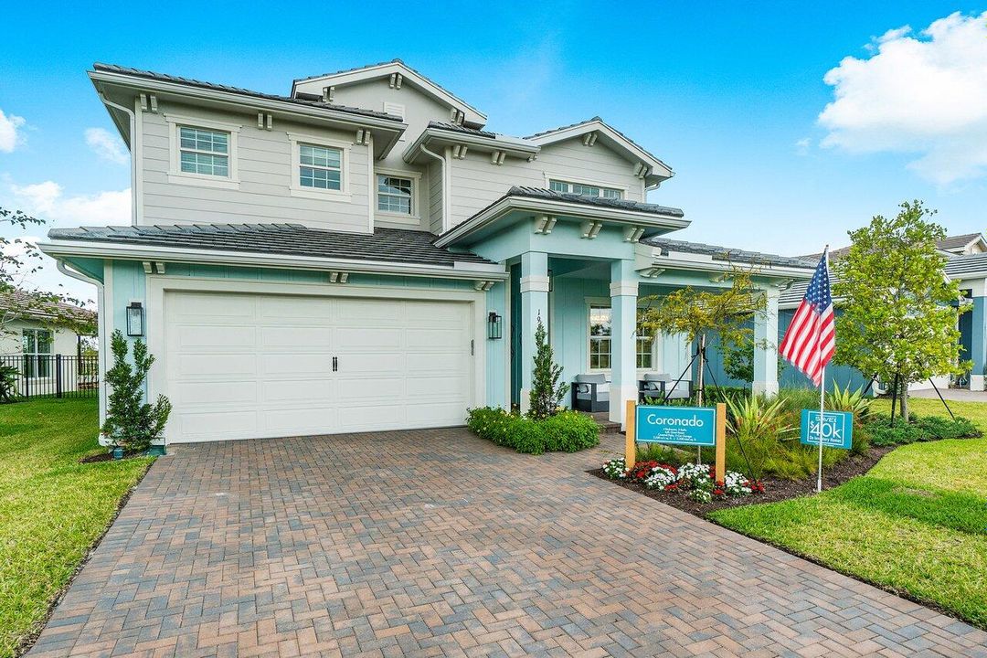 Recently Sold: $752,900 (4 beds, 3 baths, 2550 Square Feet)