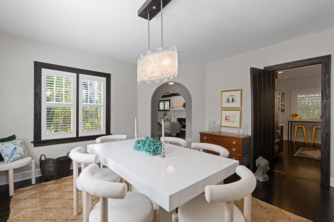Active With Contract: $1,995,000 (3 beds, 2 baths, 2052 Square Feet)