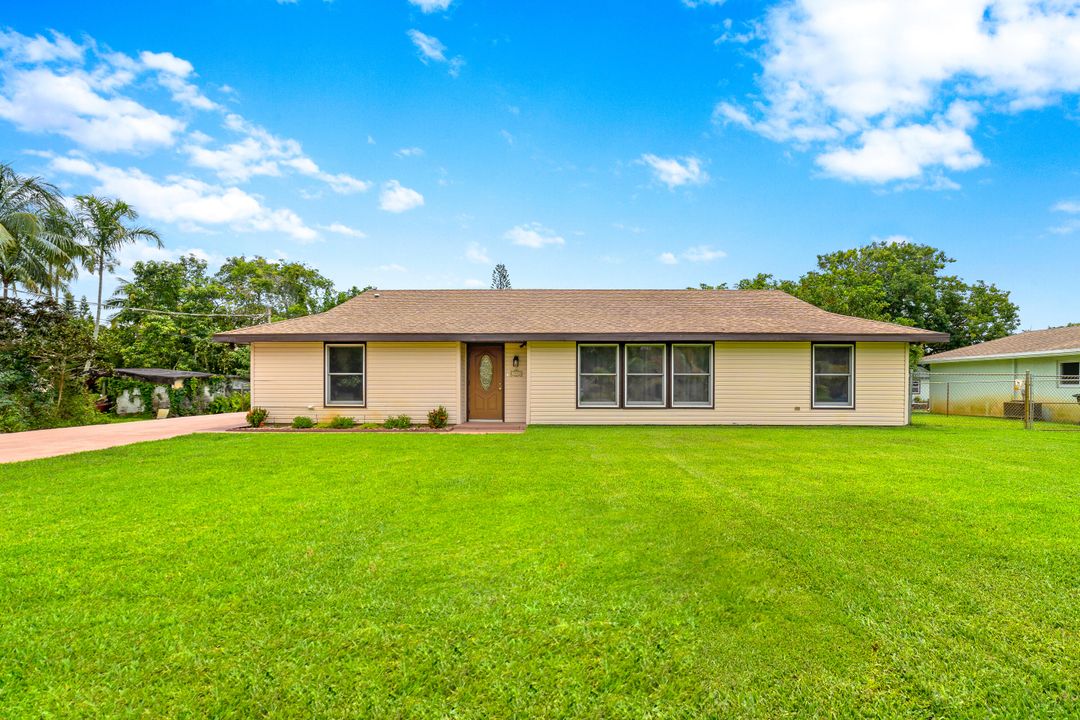 Vendido Recientemente: $414,900 (3 camas, 2 baños, 1971 Pies cuadrados)