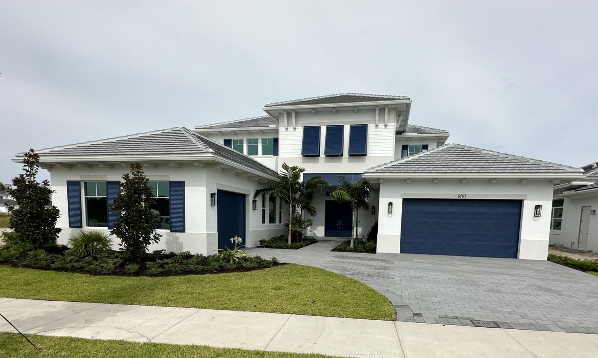 Recently Sold: $2,737,887 (5 beds, 6 baths, 5322 Square Feet)