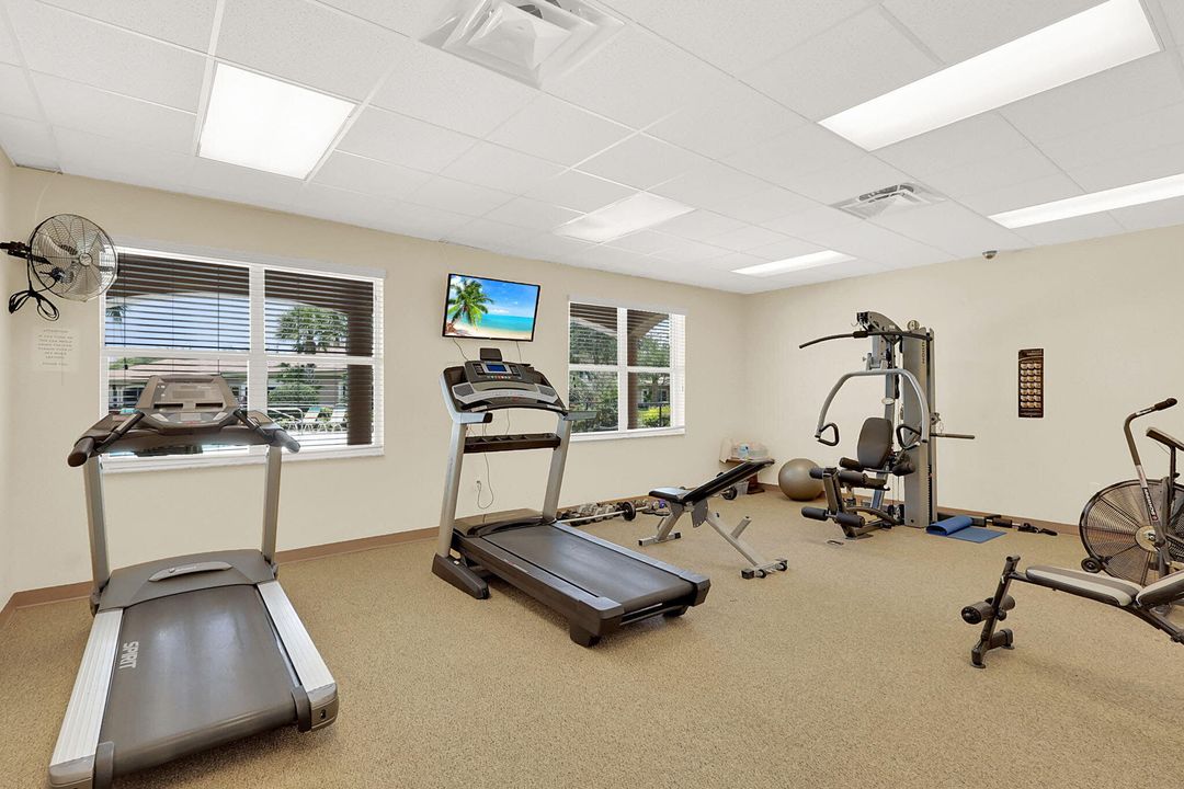 Activo con contrato: $1,900 (2 camas, 2 baños, 1335 Pies cuadrados)