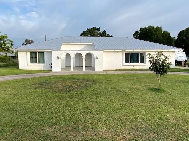 Recently Sold: $399,995 (4 beds, 3 baths, 2632 Square Feet)