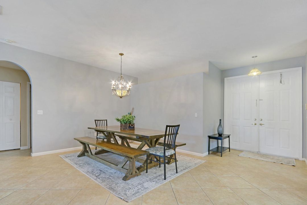 Active With Contract: $3,300 (4 beds, 2 baths, 2424 Square Feet)