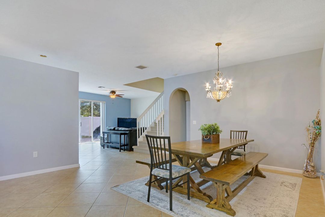 Active With Contract: $3,300 (4 beds, 2 baths, 2424 Square Feet)