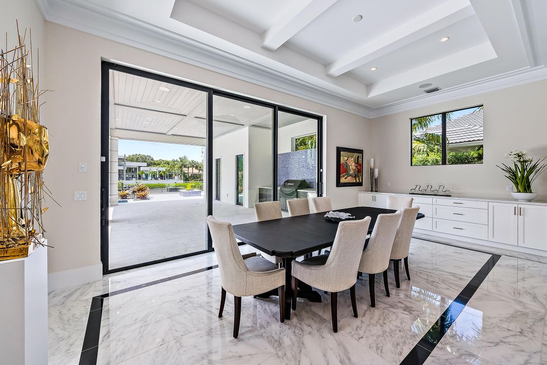 Active With Contract: $10,500,000 (5 beds, 5 baths, 5986 Square Feet)