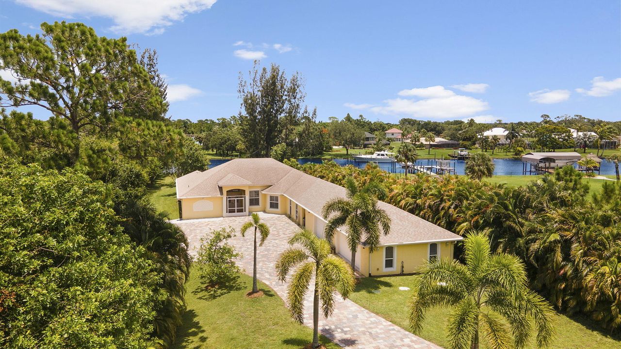 Recently Sold: $1,779,000 (7 beds, 6 baths, 4080 Square Feet)