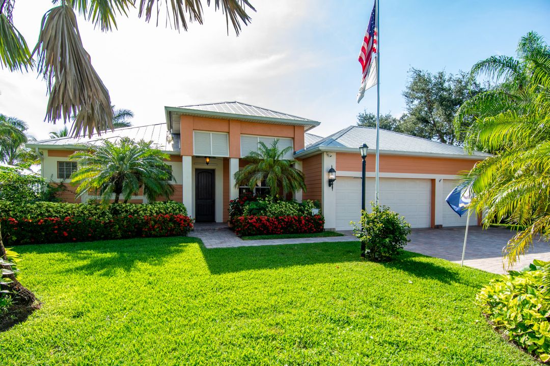 Recently Sold: $585,000 (4 beds, 3 baths, 2076 Square Feet)