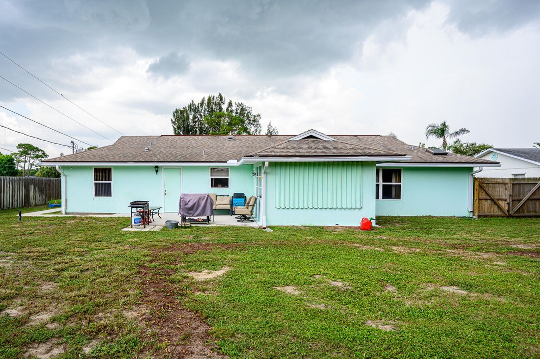 Active With Contract: $275,000 (2 beds, 2 baths, 1344 Square Feet)