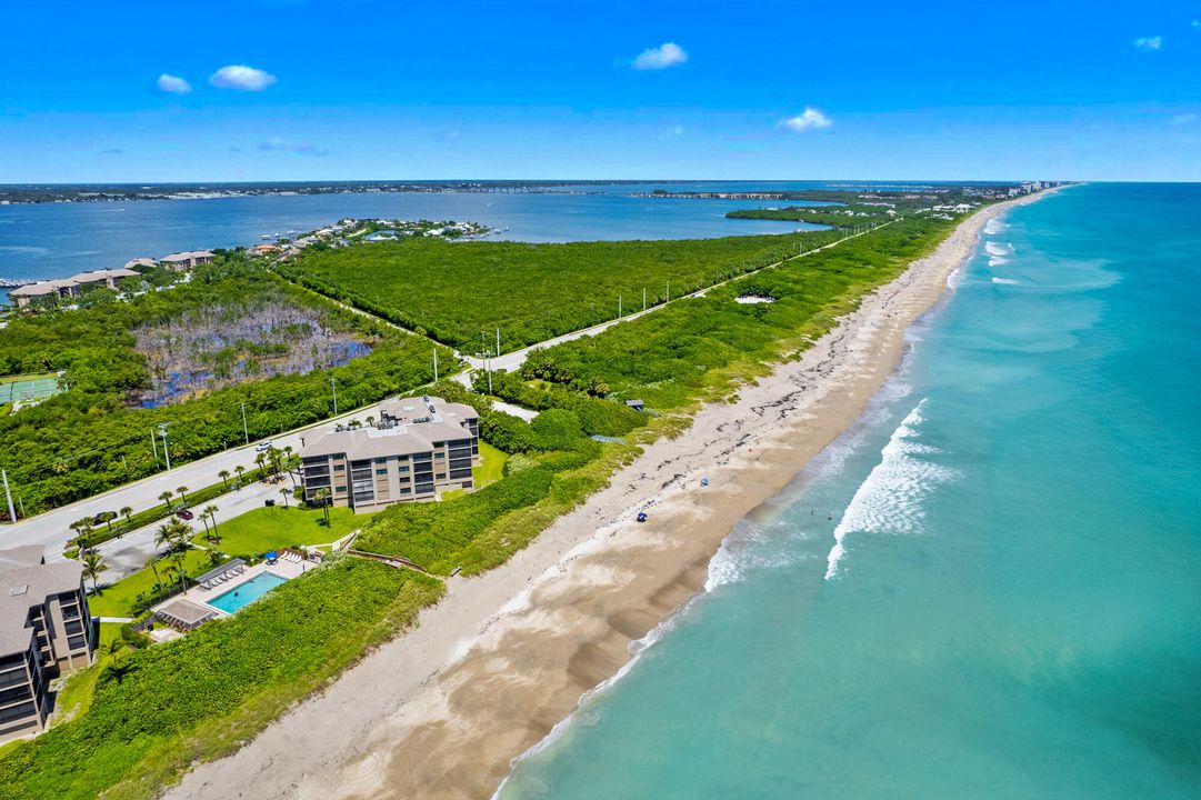 Vendido Recientemente: $825,000 (2 camas, 2 baños, 1436 Pies cuadrados)