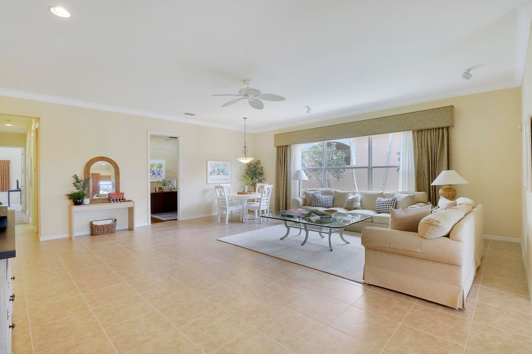 Active With Contract: $835,000 (3 beds, 2 baths, 2440 Square Feet)