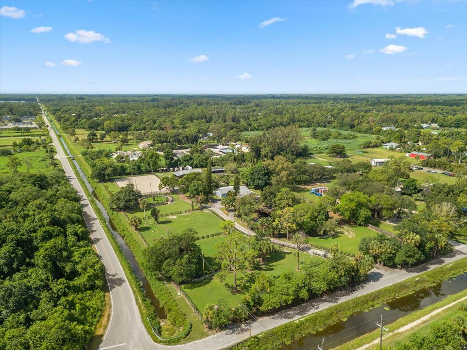 Active With Contract: $1,125,000 (5 beds, 3 baths, 2574 Square Feet)