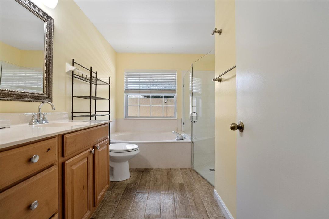 Active With Contract: $3,500 (4 beds, 2 baths, 2122 Square Feet)